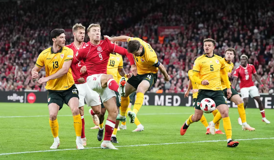 Danimarka mposht Uellsin dhe thellon krizën e  Dragonjve  në Nations League
