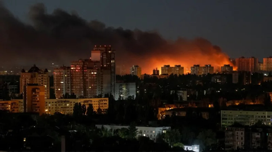Sulme ruse mbi Kiev - breshëri raketash dhe dronësh, Ukraina aktivizon mbrojtjen ajrore