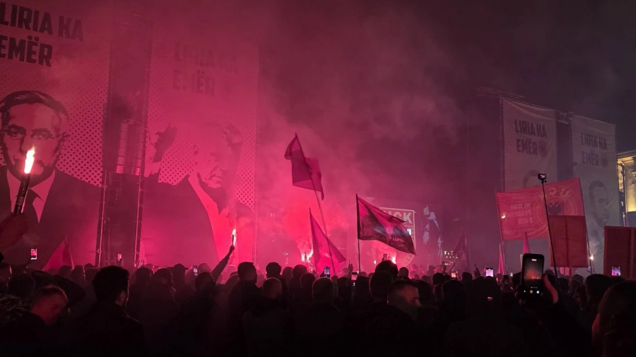 Protesta hyn në natën e 14 të  qytetarët kërkojnë veprime nga institucionet e Kosovës