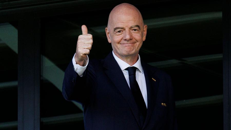 Infantino hap  thesin  e FIFA s  211 federata mund të marrin miliona shtesë