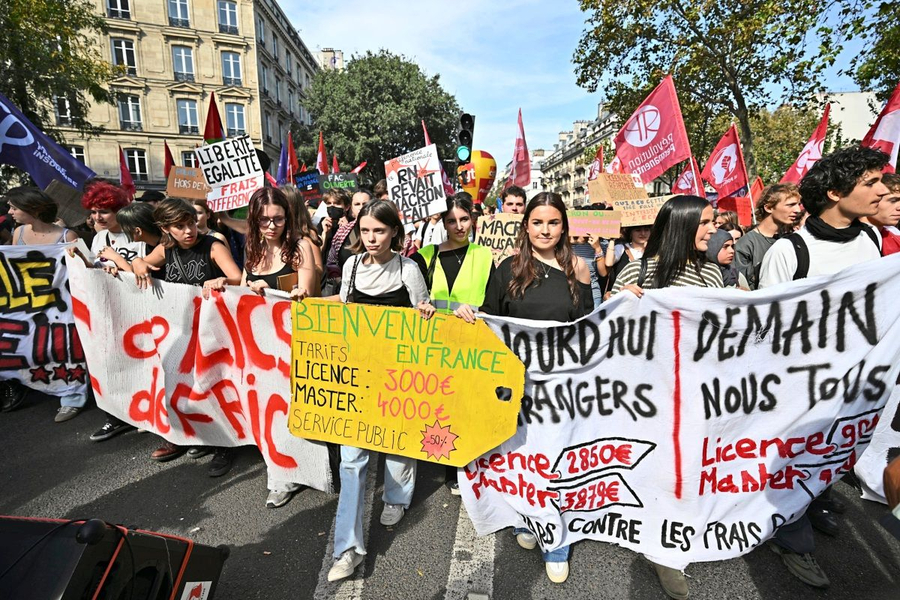440 arrestime dhe 31 të plagosur gjatë protestave studentore në Francë