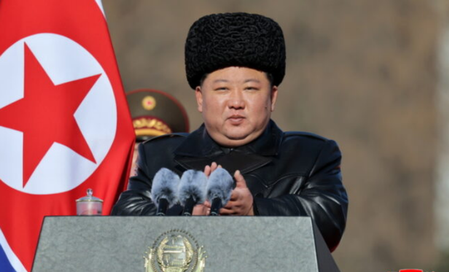 kim-jong-un-mbi-140-kg-inteligjenca-e-korese-se-jugut-nuk-ka-shenja-te-problemeve-te-renda-shendetesore