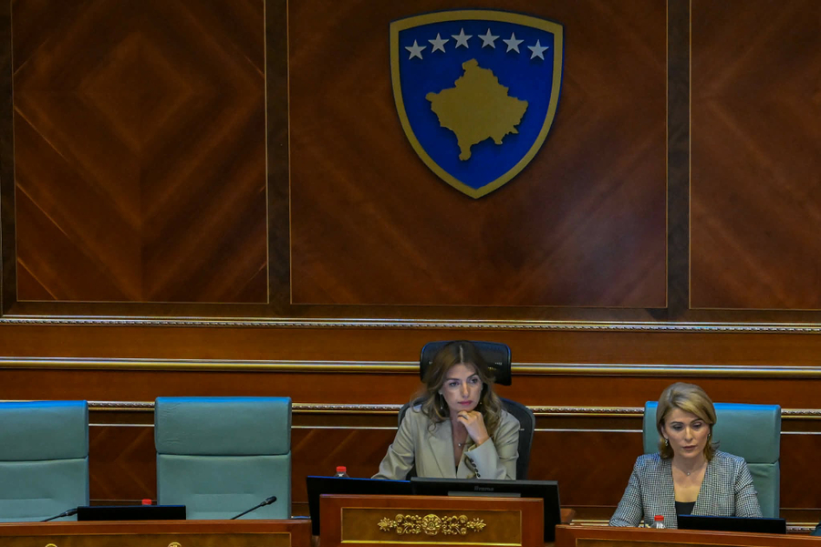 Partitë arrijnë pajtim për një deklaratë të përbashkët për dënimin e ish krerëve të UÇK së  dokumenti do të lexohet nga Haxhiu